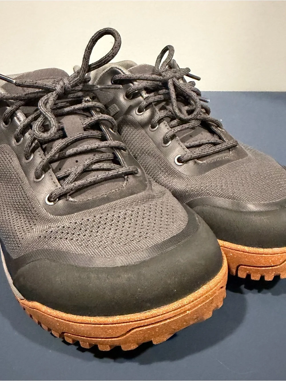 Xero Shoes Men’s Ridgeway Mesh Low Hiking Shoes Black Orange Size 10